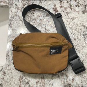 Lululemon Waist Bag Belt